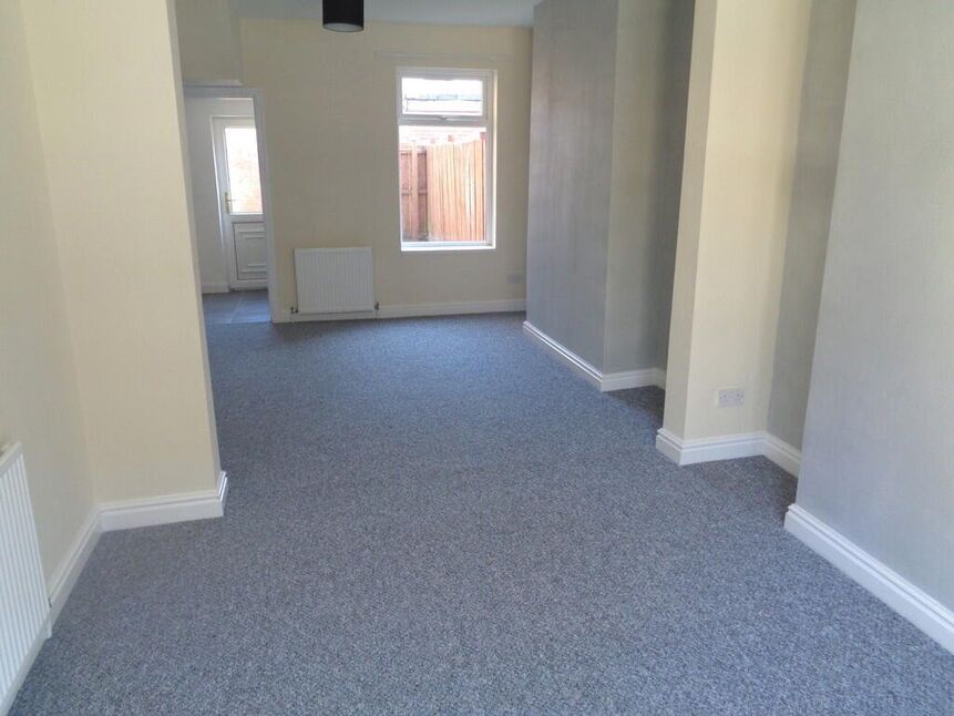 Sitting / Dining Room