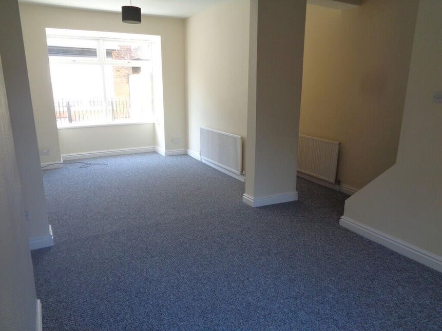Sitting / Dining Room