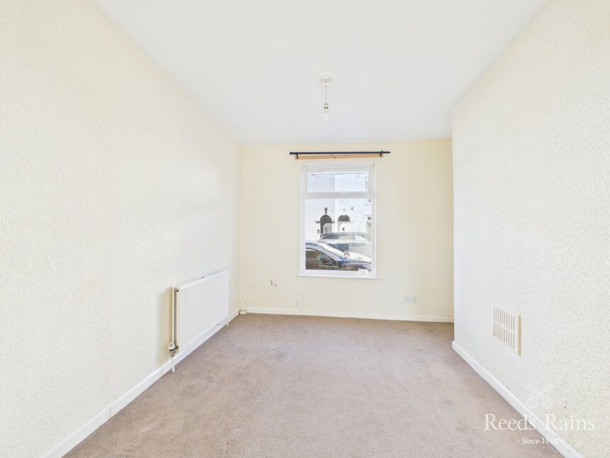 Sitting / Dining Room