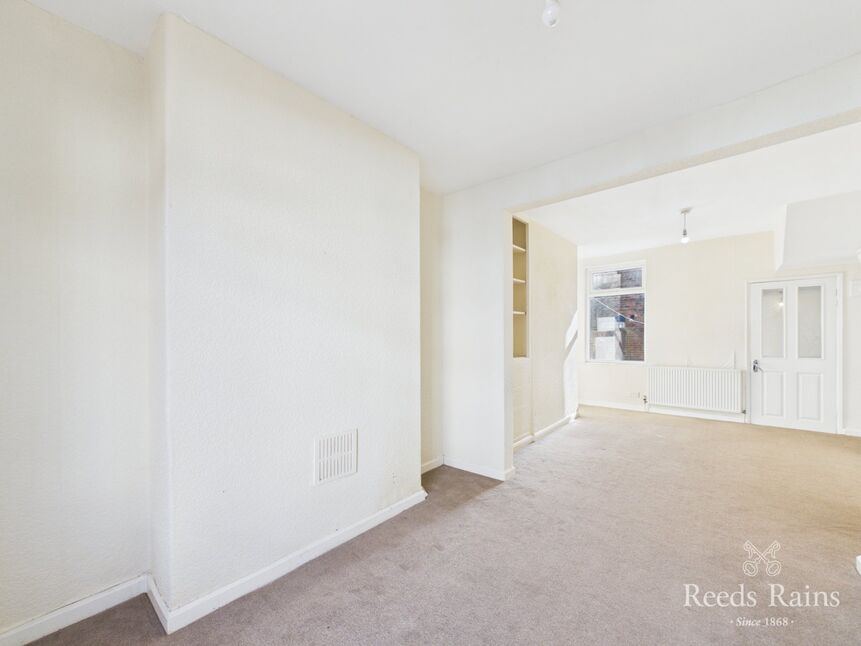 Sitting / Dining Room