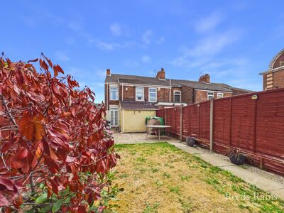 Sidmouth Street, 3 bedroom End Terrace House for sale, &pound;140,000