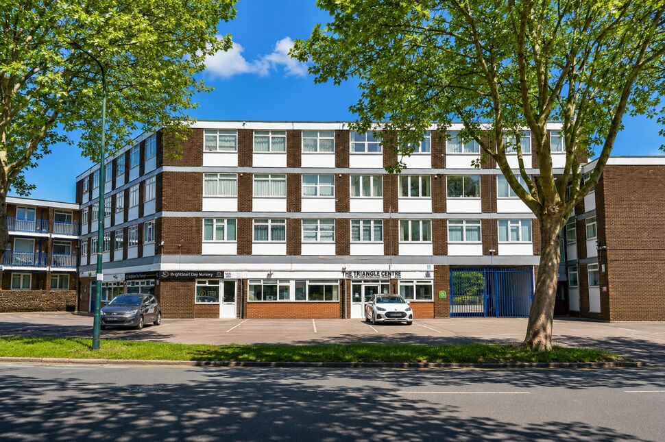 Main image of 2 bedroom Flat for sale, Compass Road, Hull, East Yorkshire, HU6