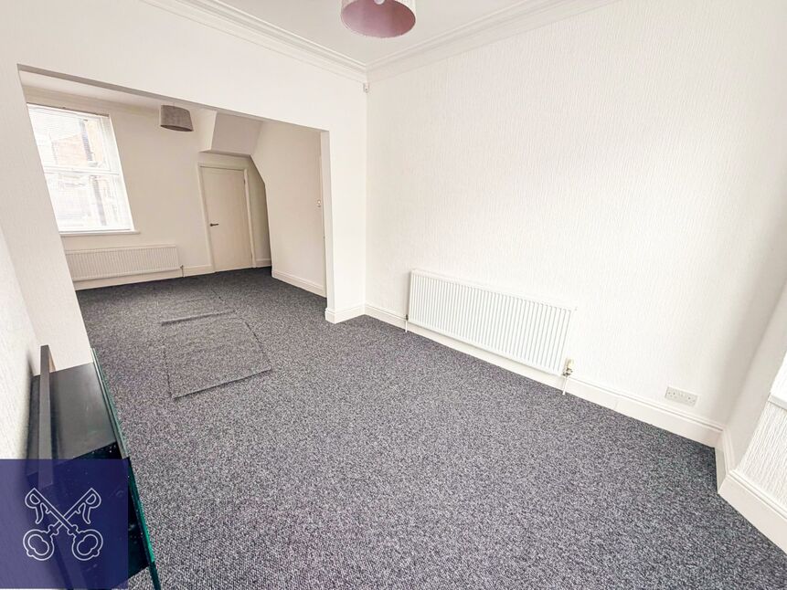 Living / Dining Area