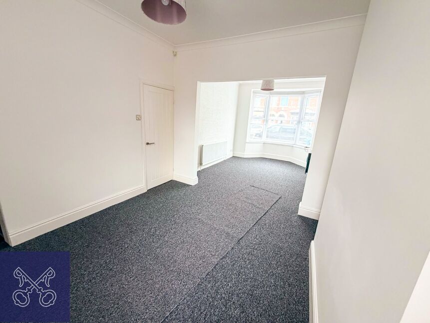 Living / Dining Area