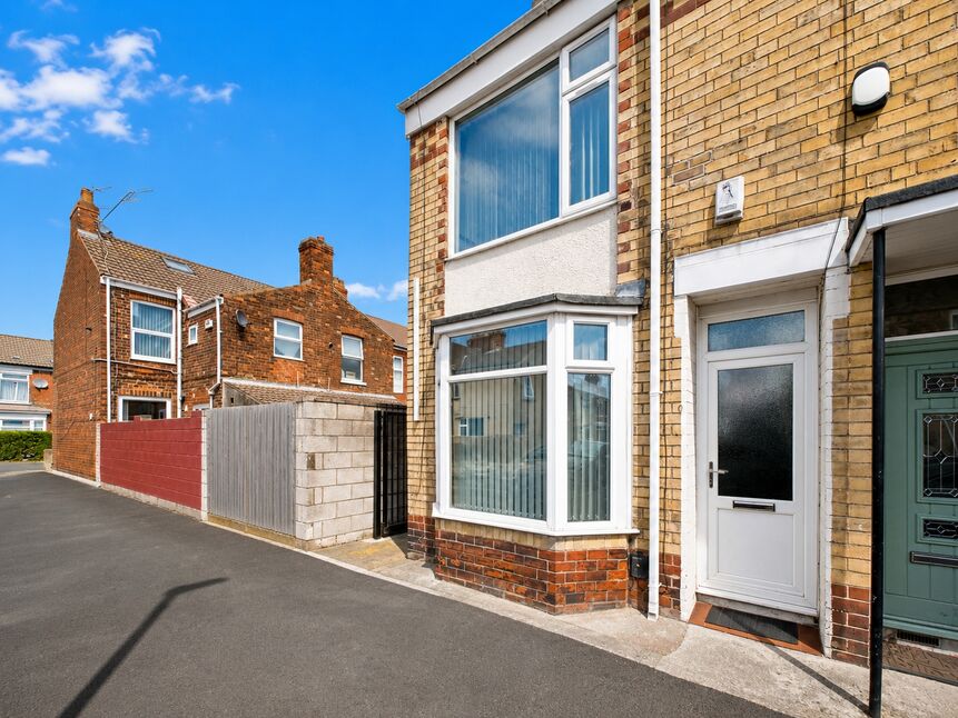 Main image of 2 bedroom End Terrace House for sale, Exmouth Street, Hull, East Yorkshire, HU5