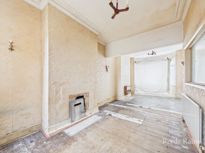 Lounge / Dining Room