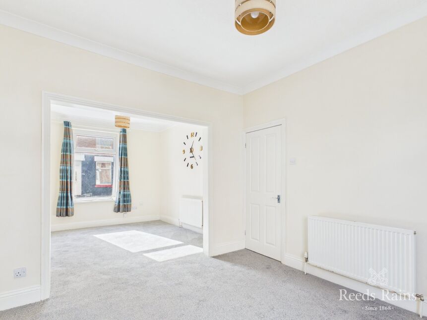 Lounge / Dining Room