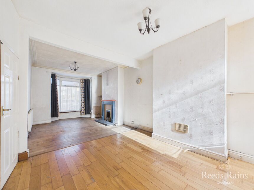 Lounge / Dining Room