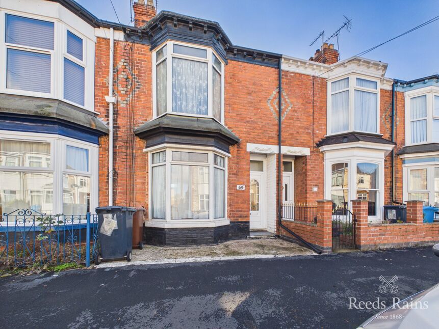Main image of 3 bedroom Mid Terrace House for sale, Edgecumbe Street, Hull, East Yorkshire, HU5