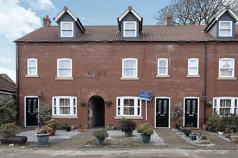 Main image of 3 bedroom House to rent, Robert Barnett Close, Hessle, East Riding of Yorkshi, HU13