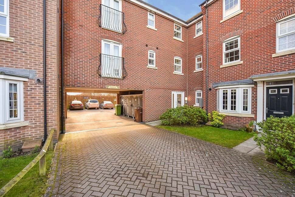 Main image of 2 bedroom Flat to rent, Pickering Grange, Brough, North Humberside, EVANSBUI