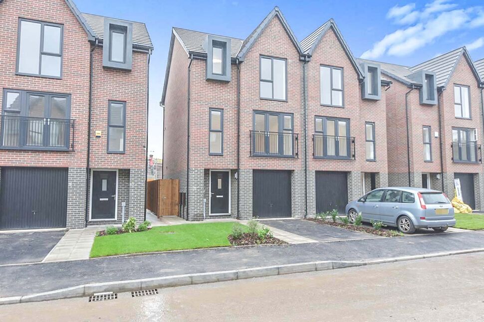 Main image of 4 bedroom Semi Detached House to rent, Guardsman Tony Downes Way, Droylsden, Greater Manchester, M43