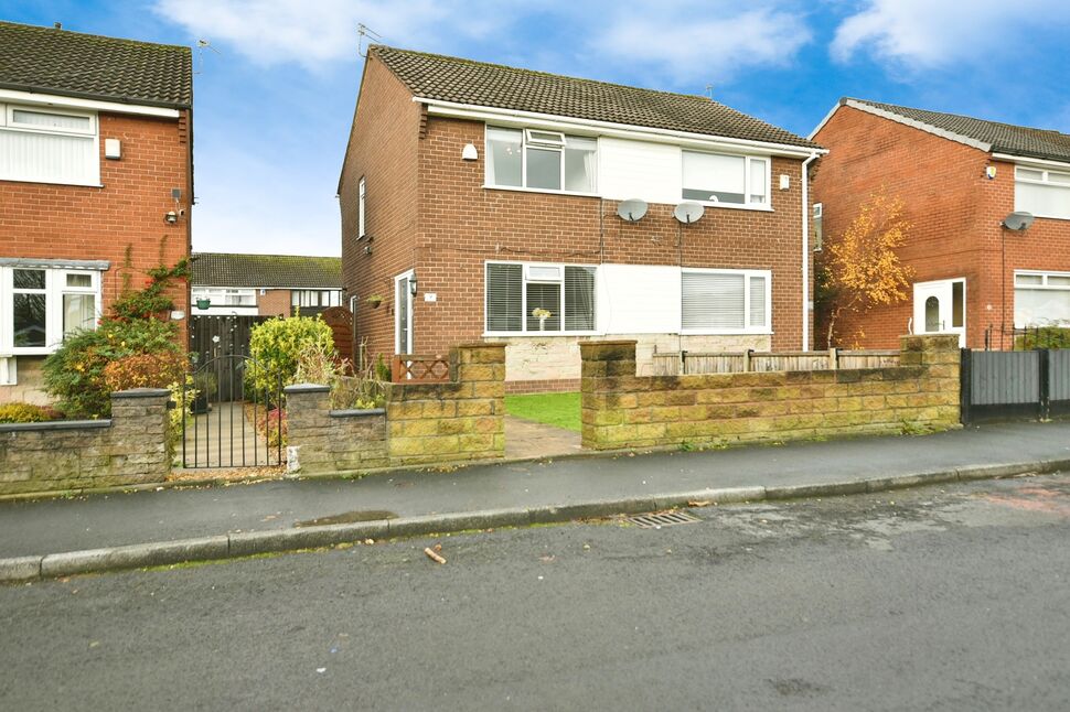 2 bedroom End Terrace House for sale, Rowbotham Street, Hyde, SK14 £190,000