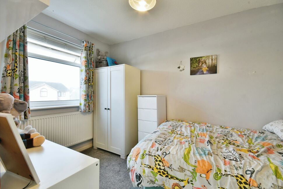 2 bedroom Semi Detached House for sale, Ravenwood Drive, Audenshaw, M34