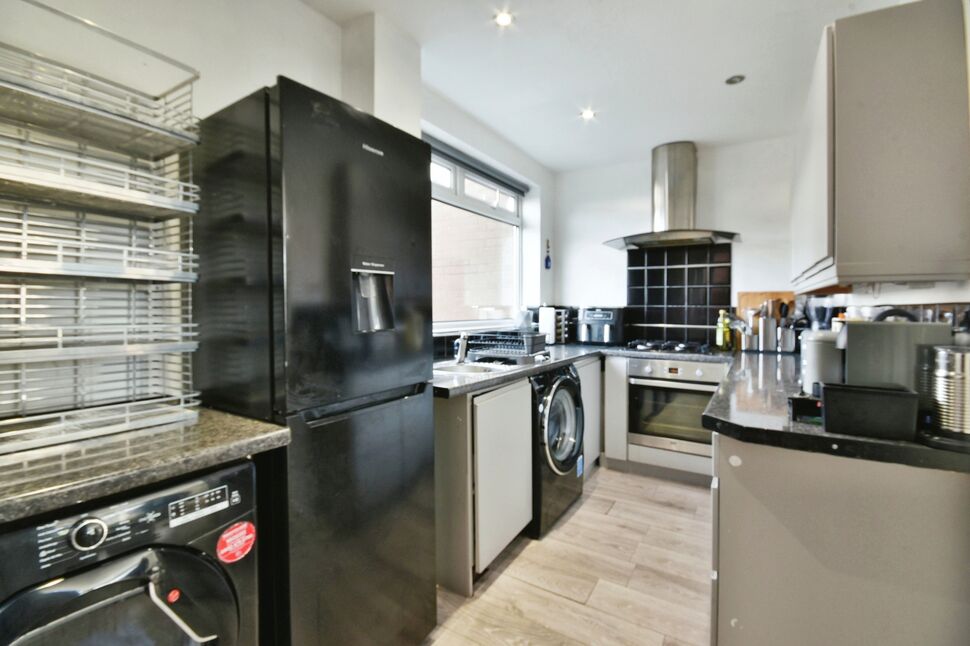 2 bedroom Semi Detached House for sale, Ravenwood Drive, Audenshaw, M34