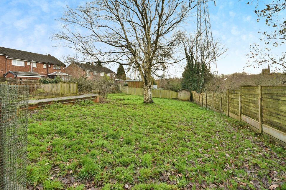 4 bedroom Detached House for sale, Danby Road, Hyde, SK14 £450,000