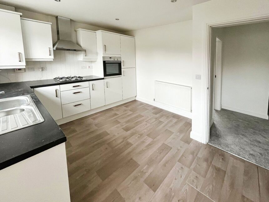 3 bedroom Mid Terrace House for sale, Manchester Road, Hyde, SK14 £