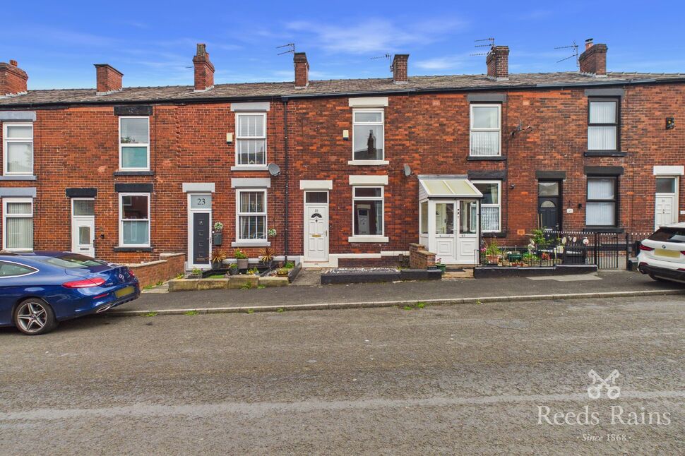Main image of 2 bedroom Mid Terrace House to rent, Green Street, Hyde, Greater Manchester, SK14