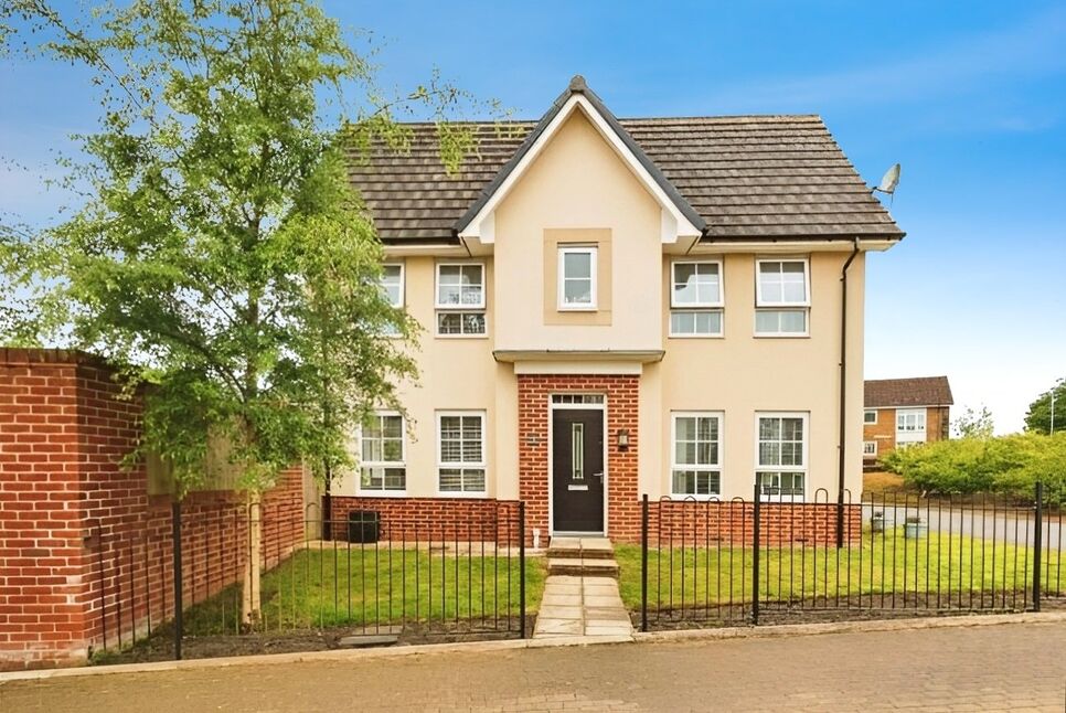 Main image of 3 bedroom Semi Detached House for sale, Elder Close, Hyde, Greater Manchester, SK14