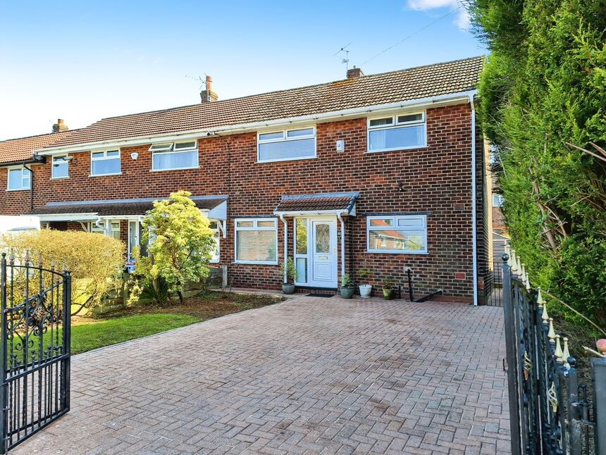 Main image of 2 bedroom End Terrace House for sale, Cheetham Fold Road, Hyde, Greater Manchester, SK14