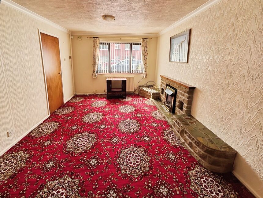 Lounge / Dining Room