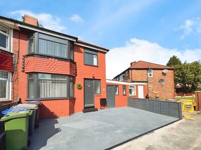 Milton Road, 3 bedroom Semi Detached House to rent, £1,350 pcm