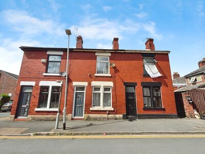 2 bedroom Mid Terrace House for sale