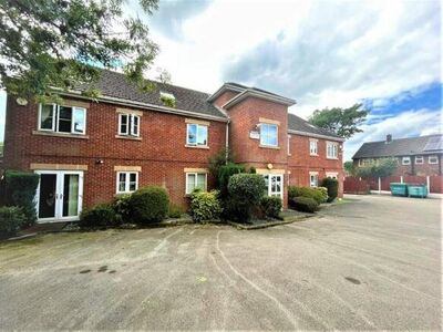 Markham Street, 1 bedroom  Flat for sale, £90,000