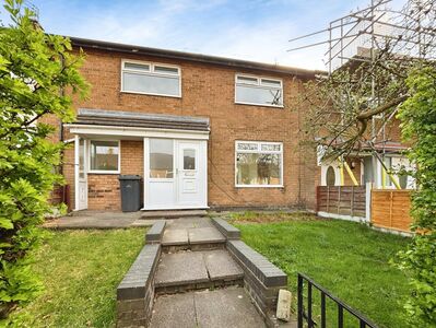 3 bedroom Mid Terrace House to rent