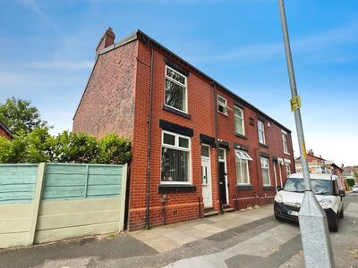 2 bedroom End Terrace House for sale