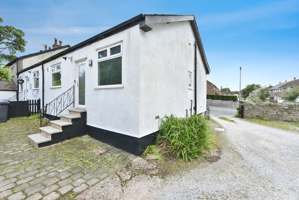 Main image of 2 bedroom Semi Detached Bungalow for sale, Knott Lane, Hyde, Greater Manchester, SK14