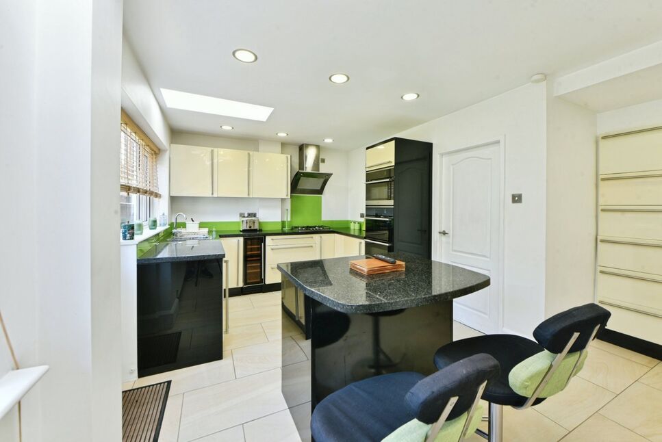 Kitchen / Breakfast room