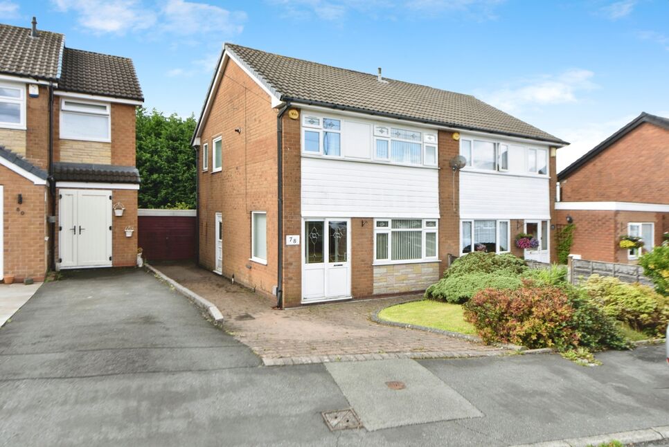 Main image of 3 bedroom Semi Detached House for sale, Broadhill Road, Stalybridge, Greater Manchester, SK15
