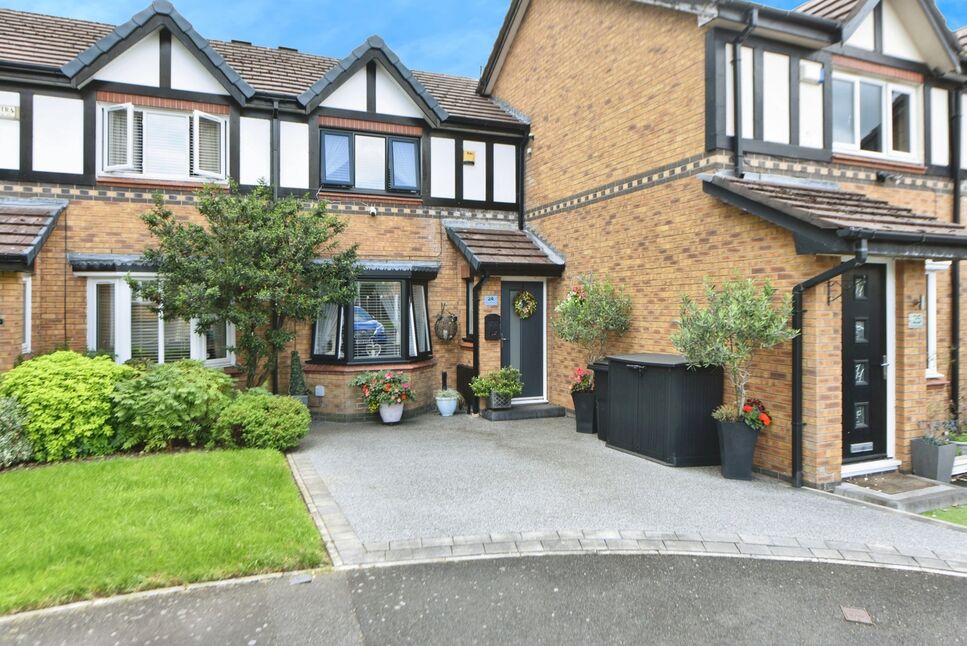Main image of 2 bedroom Mid Terrace House for sale, Warwick Close, Dukinfield, Greater Manchester, SK16