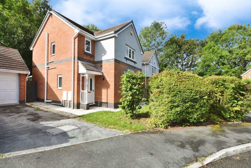Main image of 3 bedroom Detached House for sale, Westwood Avenue, Hyde, Greater Manchester, SK14