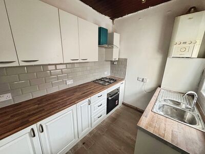3 bedroom End Terrace House to rent