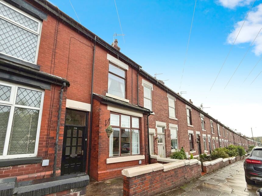 Main image of 2 bedroom Mid Terrace House to rent, Stockport Road, Hyde, Greater Manchester, SK14