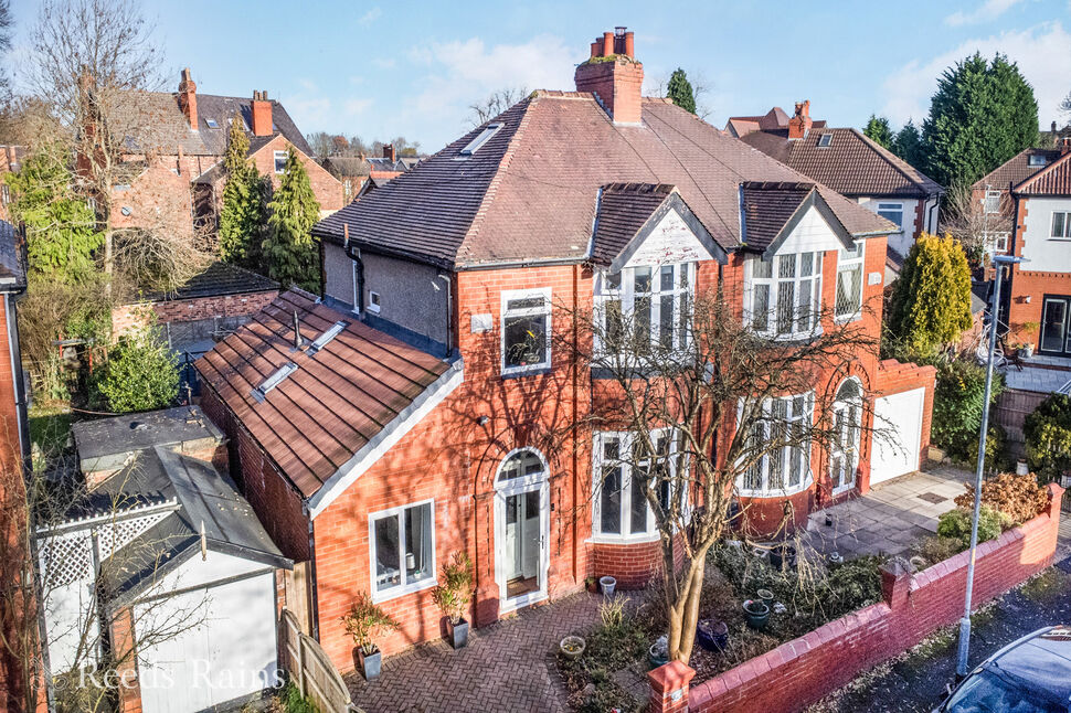 5 bedroom Semi Detached House for sale