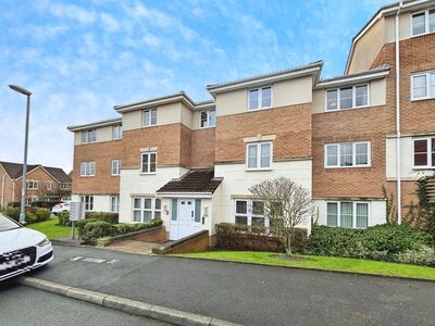 The Links, 2 bedroom Flat for sale, &pound;130,000