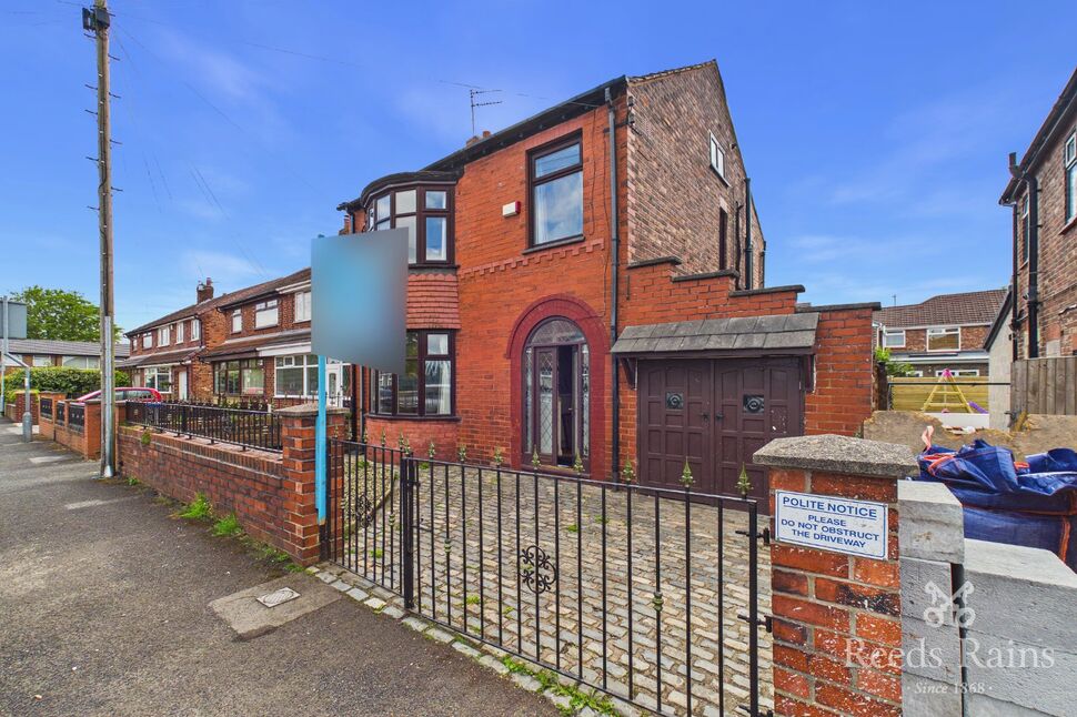3 bedroom Detached House for sale