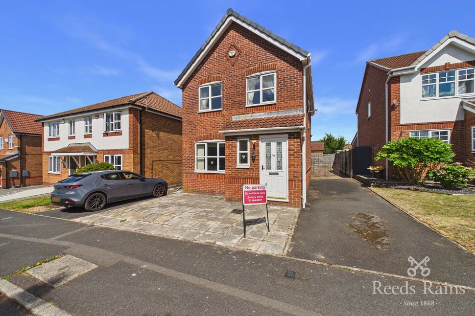 3 bedroom Detached House for sale