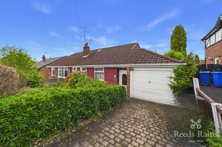 2 bedroom Semi Detached Bungalow for sale
