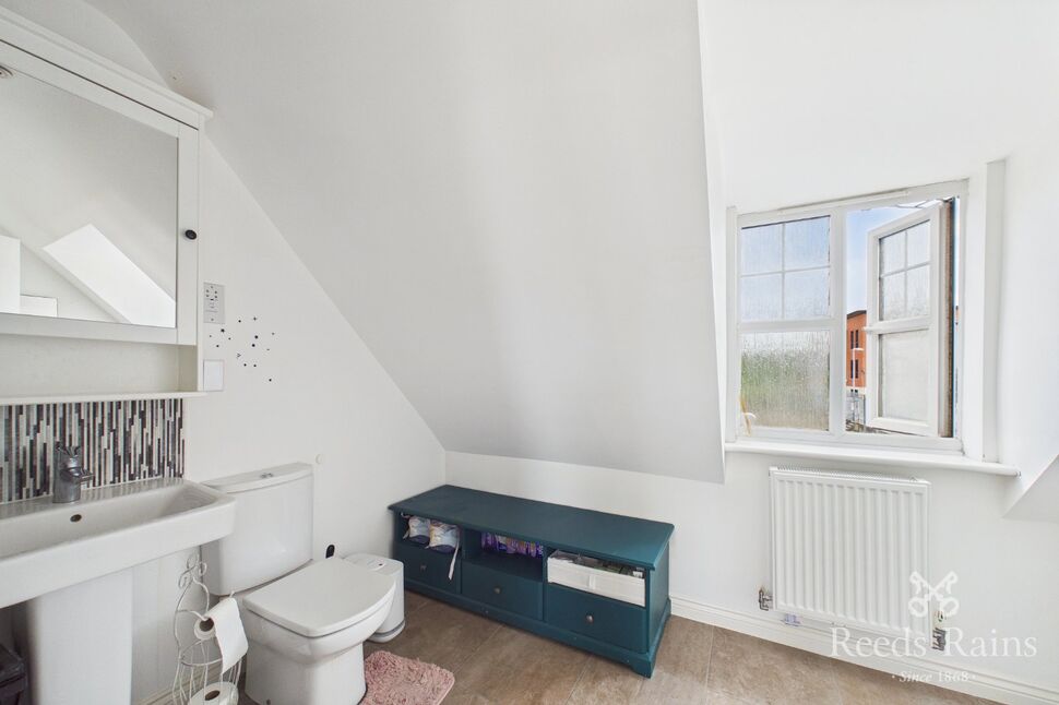 En-Suite Shower Room / wc