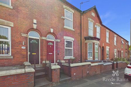 Manchester Road, 2 bedroom Mid Terrace House for sale, &pound;180,000
