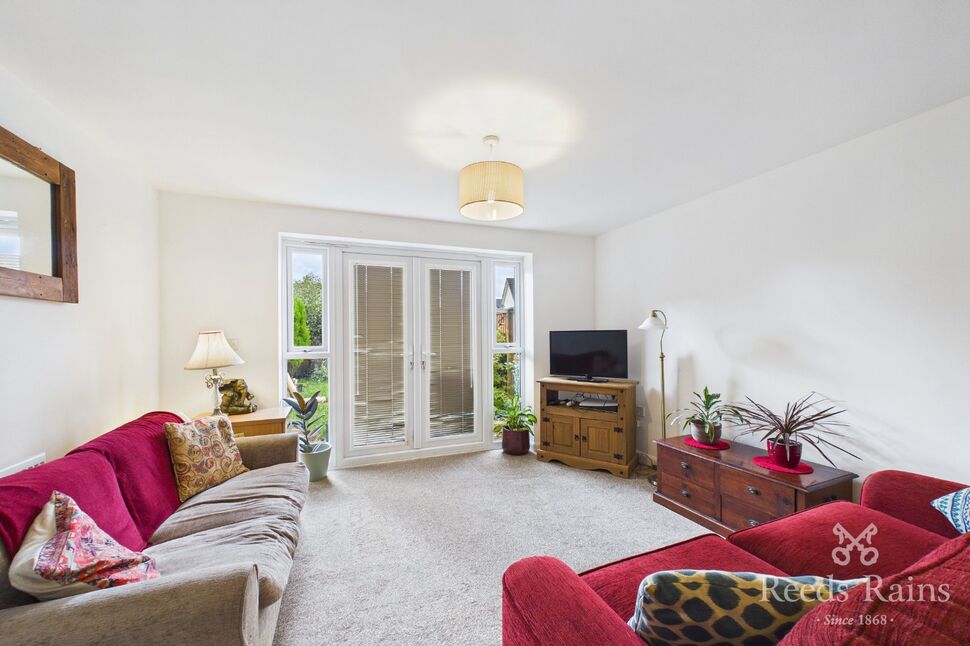Lounge / Dining Room