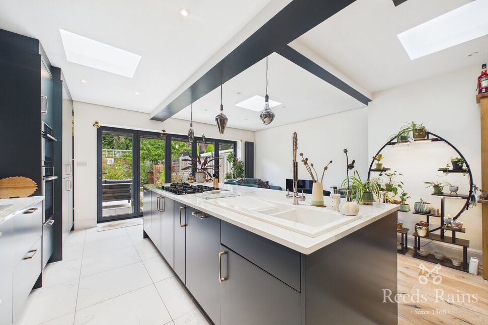 Kitchen / family room