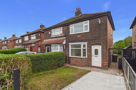 2 bedroom Semi Detached House to rent