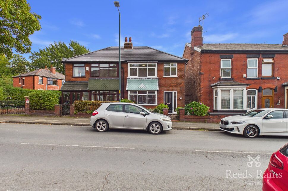 Main image of 3 bedroom Semi Detached House to rent, Lodge Lane, Hyde, Greater Manchester, SK14