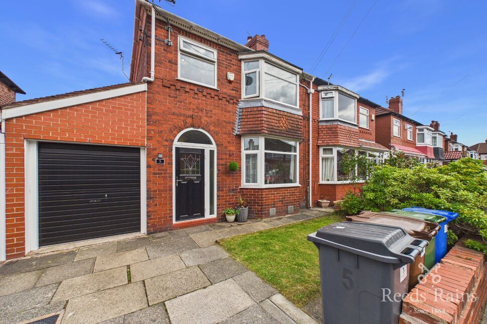 Main image of 3 bedroom Semi Detached House to rent, Manton Avenue, Denton, Manchester, M34