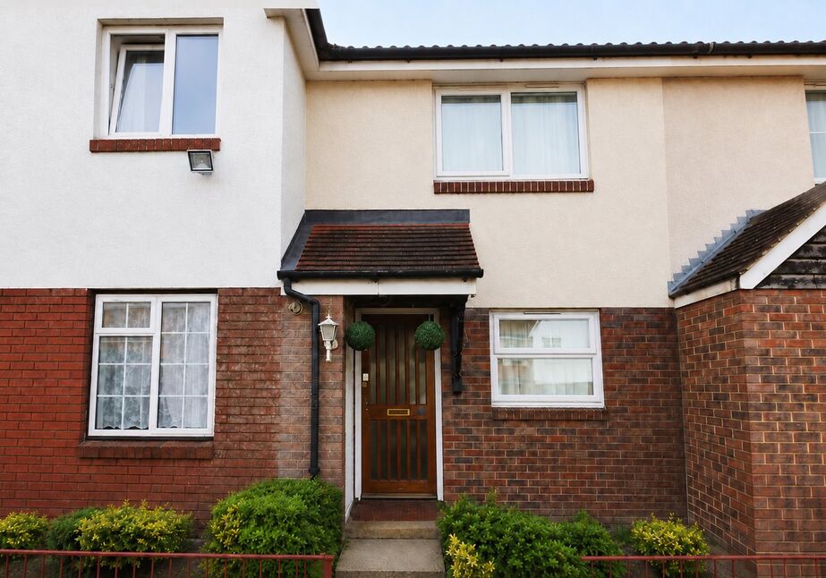 Main image of 2 bedroom House to rent, Giralda Close, London, E16